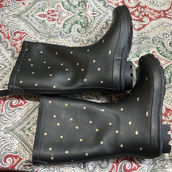 Cat & Jack Shoes Cat And Jack Black With Gold Star Waterproof Rain Boots Poshmark